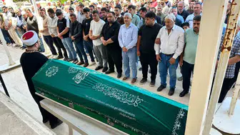 Genç sürücü virajı alamadı ve hayata veda etti
