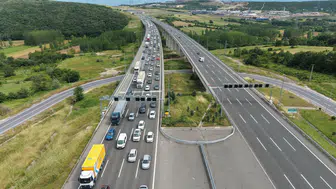 Tatilcilerin dönüş çilesi başladı