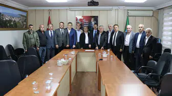 Doğu Karadeniz çay hasadında işçi yevmiyeleri için yeni tarife
