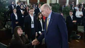 Erdoğan gençlerle Külliye’de buluştu