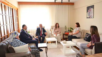 Aydın Valisi şehit ailelerinin kapısını çaldı
