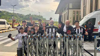 Beşiktaş Rize deplasmanı için Karadeniz’e ulaştı