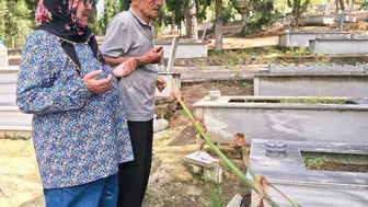 Selendi kabristanlarında bayram arifesi yoğunluğu