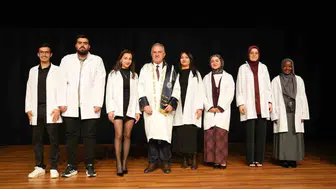 Kocaeli'de eczacı adayları mesleğe ilk adımı attı