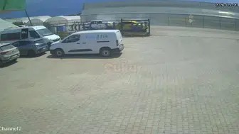 Kumluca yolunda iki otomobil çarpıştı 4 kişi hastanelik oldu