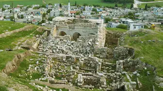 Araban’daki tarihi cami deprem yaralarını sarmayı bekliyor
