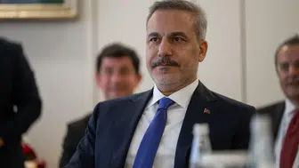 Dışişleri Bakanı Fidan Kazakistan'da Türk dünyası temsilcileriyle buluştu