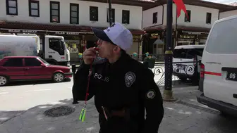 Mert on beş yıllık hayaline polis üniformasıyla kavuştu