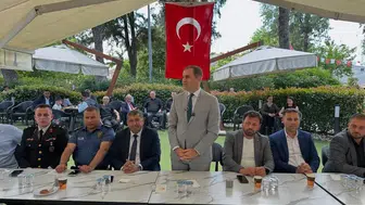 Bayındır protokolü bayramda şehit ailesini unutmadı