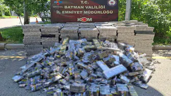 Batman yolunda binlerce paket kaçak sigara yakalandı