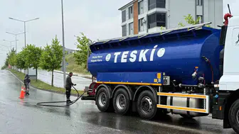 Tekirdağ sağanak altında Ekipler su baskınlarına karşı alarmda