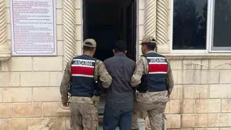 Karaköprü'de 5 yıllık hapis cezası olan dolandırıcı yakayı ele verdi