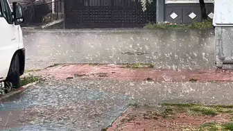 Aksaray’da sağanak yağış tarım arazilerine can suyu oldu