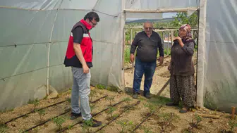 Kütahya’da çiftçilere daha fazla ürün almanın yolları anlatıldı