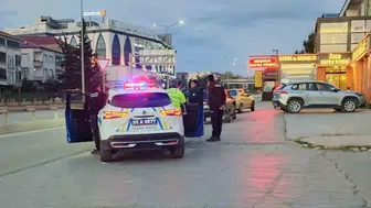 Bafra’da otomobil ile motosikletin karıştığı kazada bir kişi yaralandı