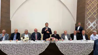 Bozgeyik ailesi bayramlaşma töreninde bir araya geldi