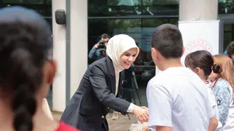 Bakan Göktaş gençlerle buluştu ve sosyal medyanın gerçek yüzünü anlattı