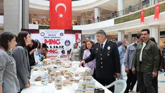 Erzurumlu polis eşlerinden ihtiyaç sahiplerine destek eli