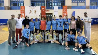 Aksaraylı genç sporcular Türkiye arenasında ilk beşe girdi