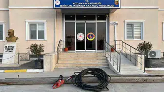 Batman’da jandarma kablo hırsızlarını suçüstü yakaladı
