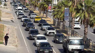 Bodrum yollarında bayram yoğunluğu 3 günde 67 bin araç giriş yaptı