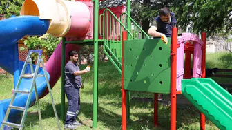 Kartepe’de çocuk parkları baştan aşağı yenileniyor