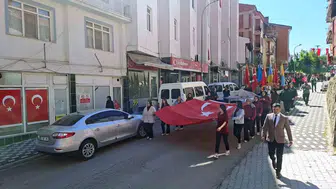 Hisarcık gençliği 19 Mayıs için sokaklara döküldü