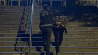 Kayseri polisi uyuşturucu suçlusunu evinde yakaladı
