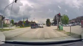 Safranbolu’da kural tanımayan sürücü kazaya yol açtı