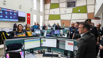 Bilecik Valisi bayram nöbetindeki ekipleri ziyaret etti