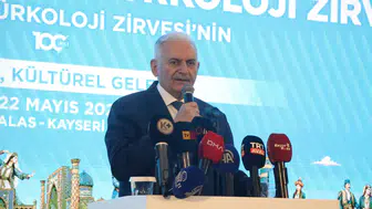 Türk dünyası 34 harflik ortak alfabe ile birleşiyor