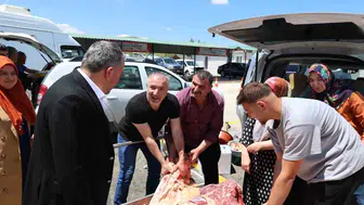 Pursaklar Belediyesi kurban kesim alanında düzeni sağladı