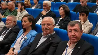 Ege’nin deve güreşleri şap engeline takıldı