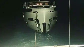 Çanakkale Boğazı’nda arızalanan tekne paniği