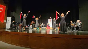 İzmirden İstanbula uzanan akordeon festivalinde jüri koltuğu