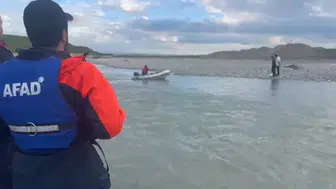 Batman Çayı kenarında piknik yapan iki kişi mahsur kaldı