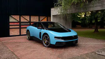 Ferrari'nin yeni elektrikli modeli efsanevi markayı ikiye böldü