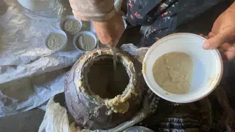 Ağrı'da bayram bereketi dev kazanlarda pişiyor