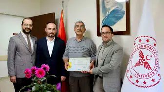 Kayseri Devlet Hastanesi 43 yıllık çınarını uğurladı