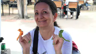 Eskişehirli esnafın minik tasarımları yetişkinleri peşinden sürüklüyor