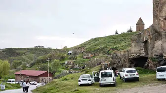 Ahlat bayram tatilinde ziyaretçi akınına uğradı