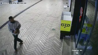 İzmit caddesinde cam kıran şüpheli yakalandı