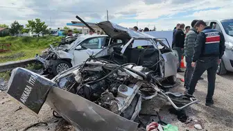 Kırıkkale yolunda feci kaza Bir aileden üç kişi hayatını kaybetti