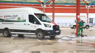 Osmangazi Belediyesi kurban kesim yerlerinde hijyen nöbeti tutuyor