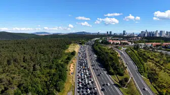 İstanbul yollarında bayram dönüşü yoğunluğu başladı