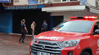 Alanya'da elektrik paniği Dumanlar sokağı hareketlendirdi
