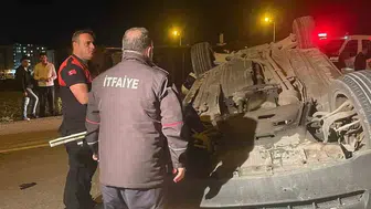 Siirt’te ambulans ve otomobil kaza yaptı
