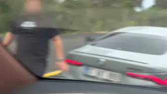 Antalya trafiğinde dehşet anları Yolu kesti ve darp etti
