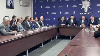 Kayseri’de dört meclis üyesi Yeniden Refah’tan AK Parti’ye geçti