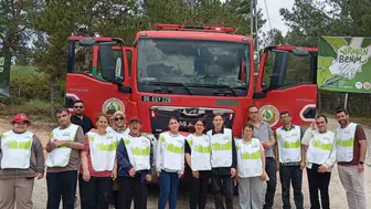 Bilecik’te gençler doğayı temizlemek için kolları sıvadı
